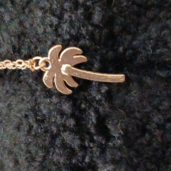Dainty Palm Tree Necklace Diamond Crystal Tropical Fashion - Picture 4 of 5